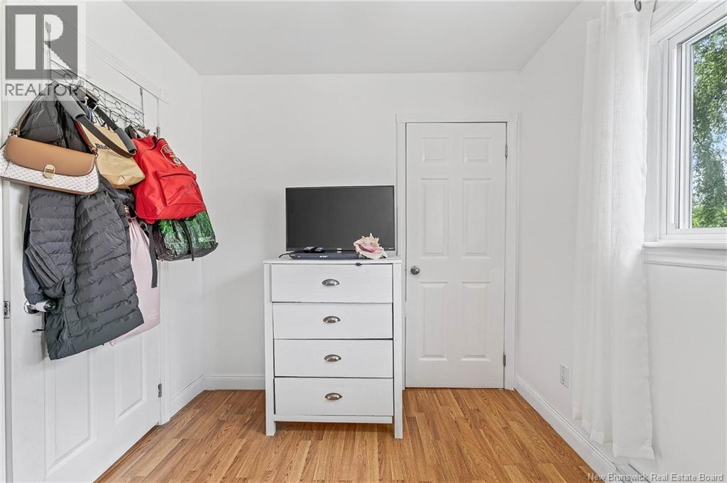 73 Hawthorne Street - Image 22