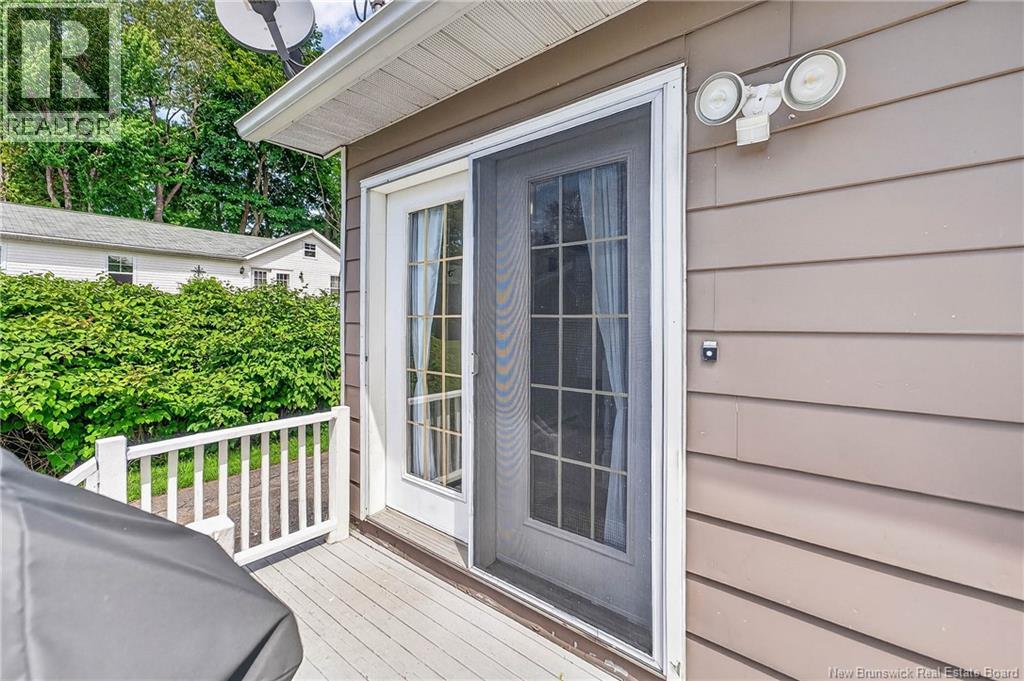 73 Hawthorne Street - Image 6