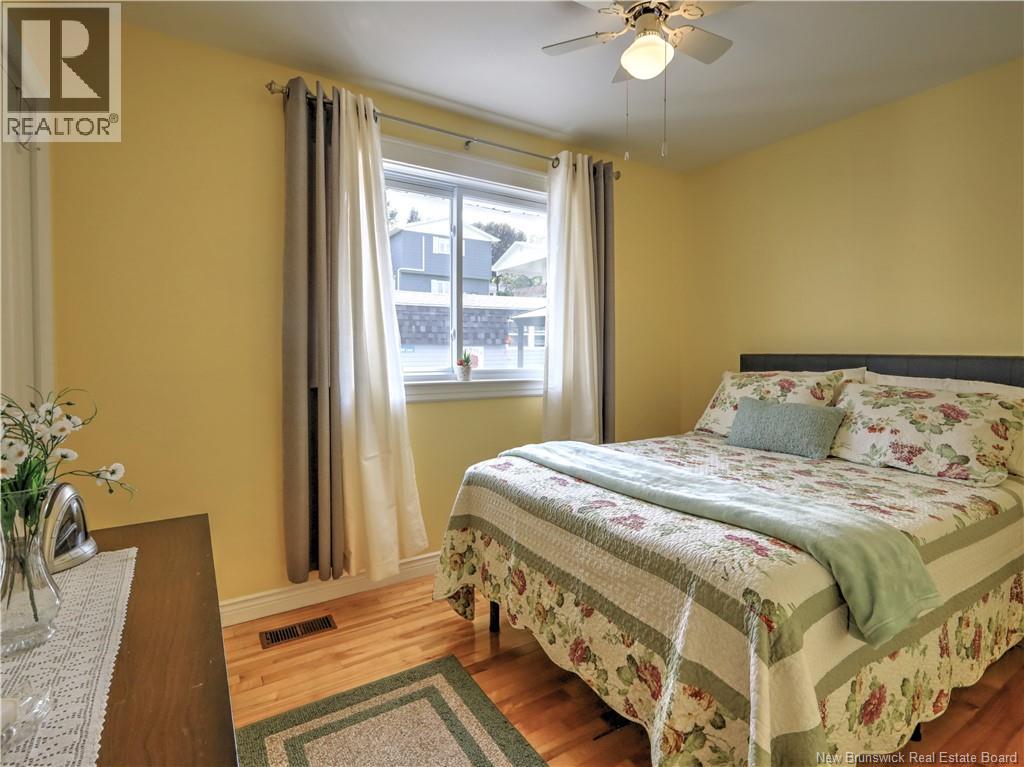 335 MacDonald Avenue - Image 14