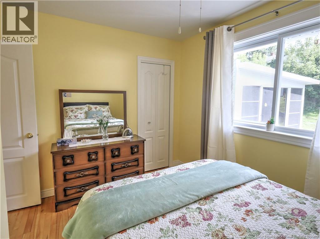335 MacDonald Avenue - 15