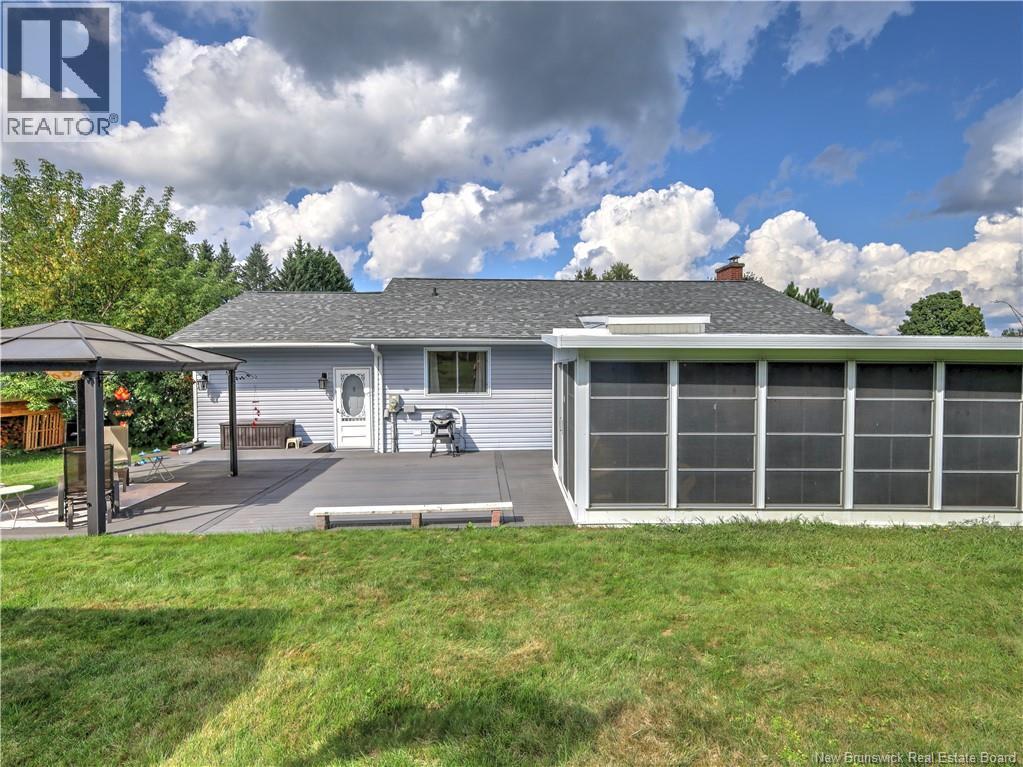 335 MacDonald Avenue - Image 24