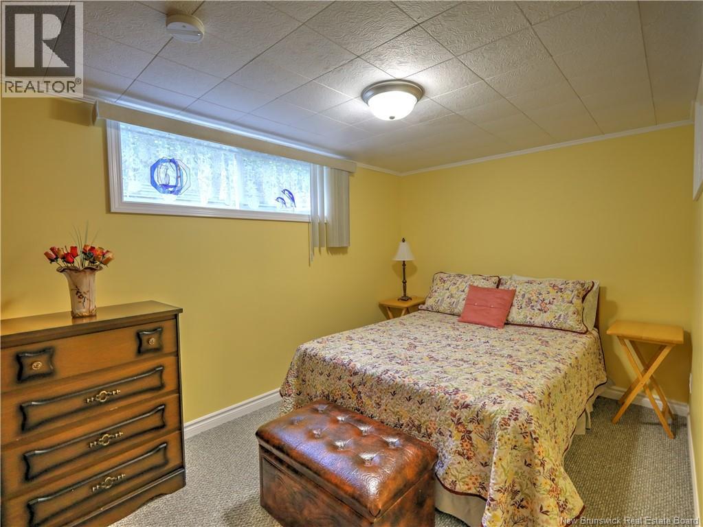 335 MacDonald Avenue - Image 33