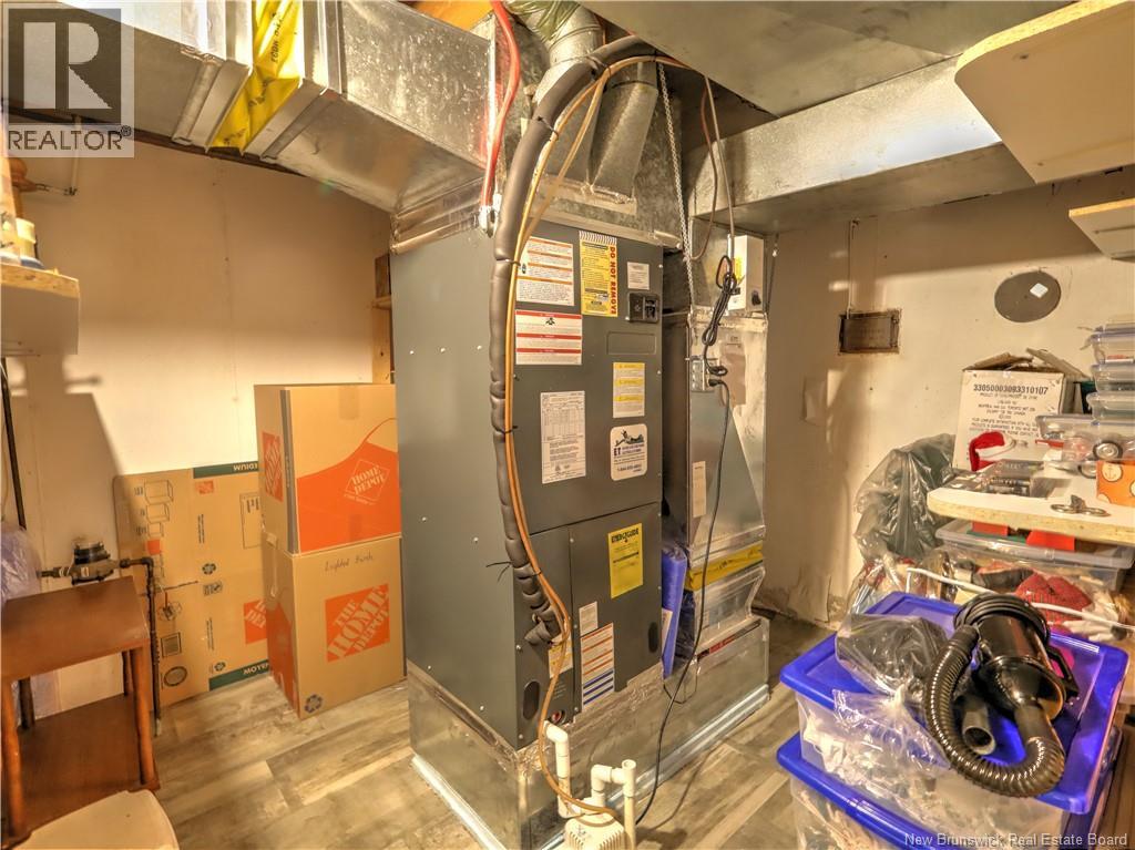 335 MacDonald Avenue - Image 35
