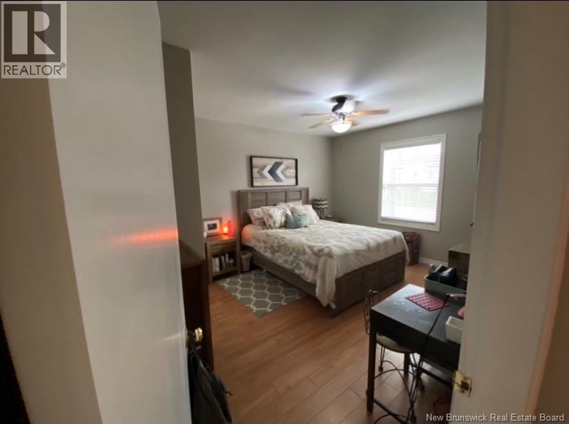 179 Edgett - Image 4