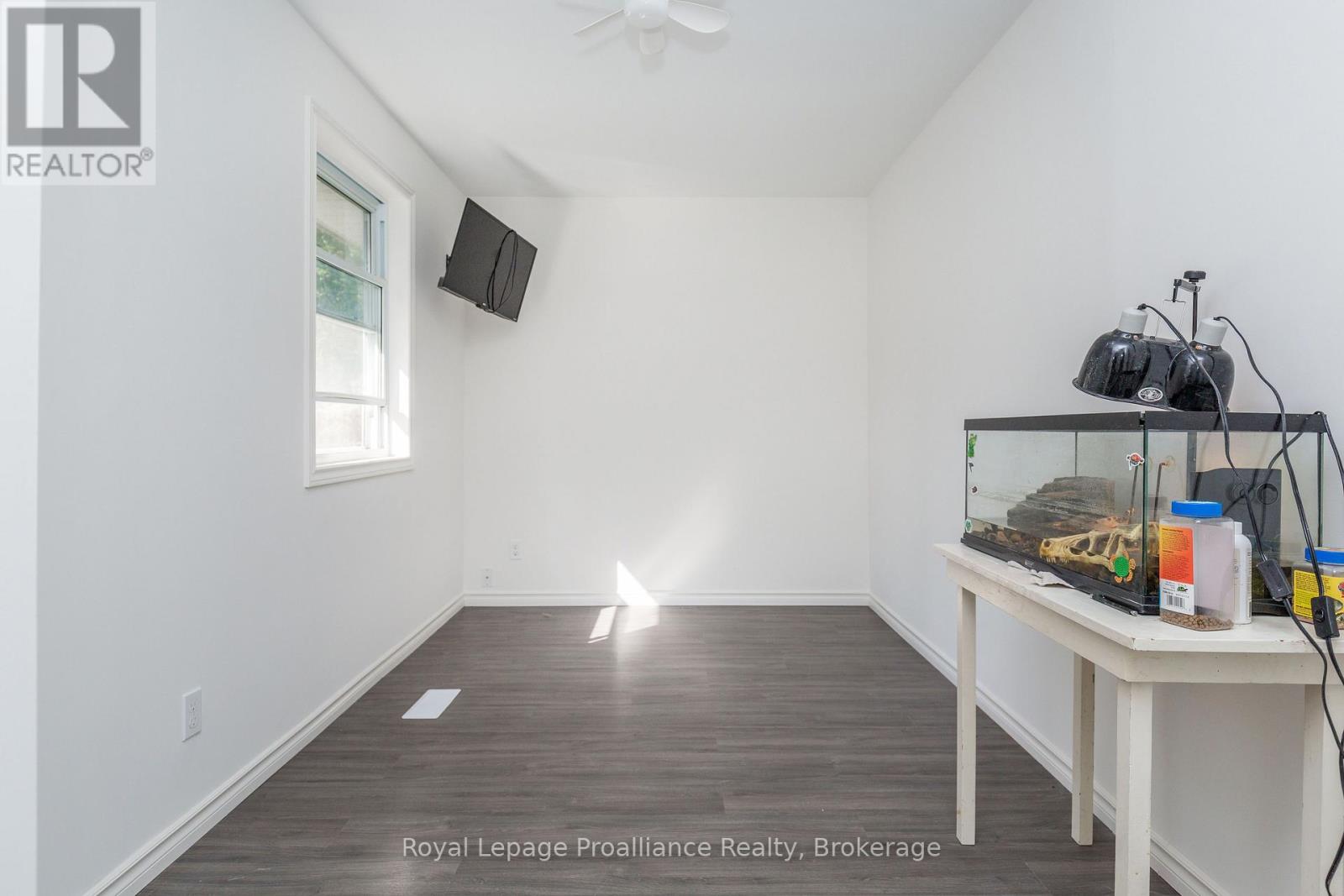 337 LAKE DALRYMPLE ROAD - 19