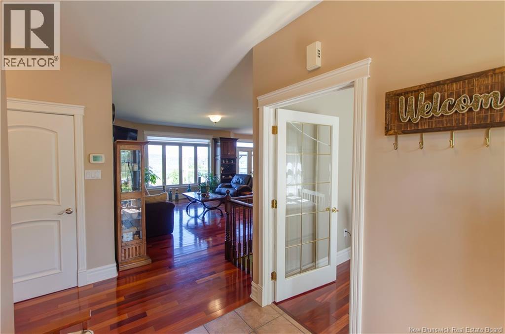 3 Pioneer Avenue - 7