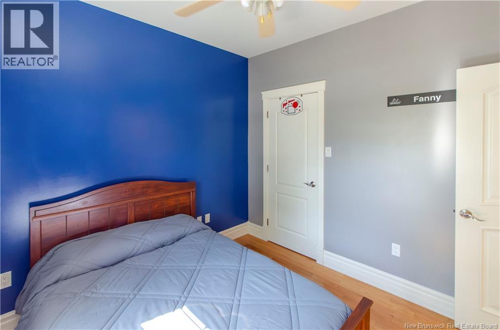 3 Pioneer Avenue - 24