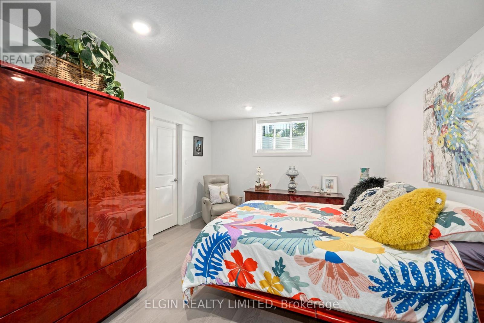 392 LARRY STREET - Image 28