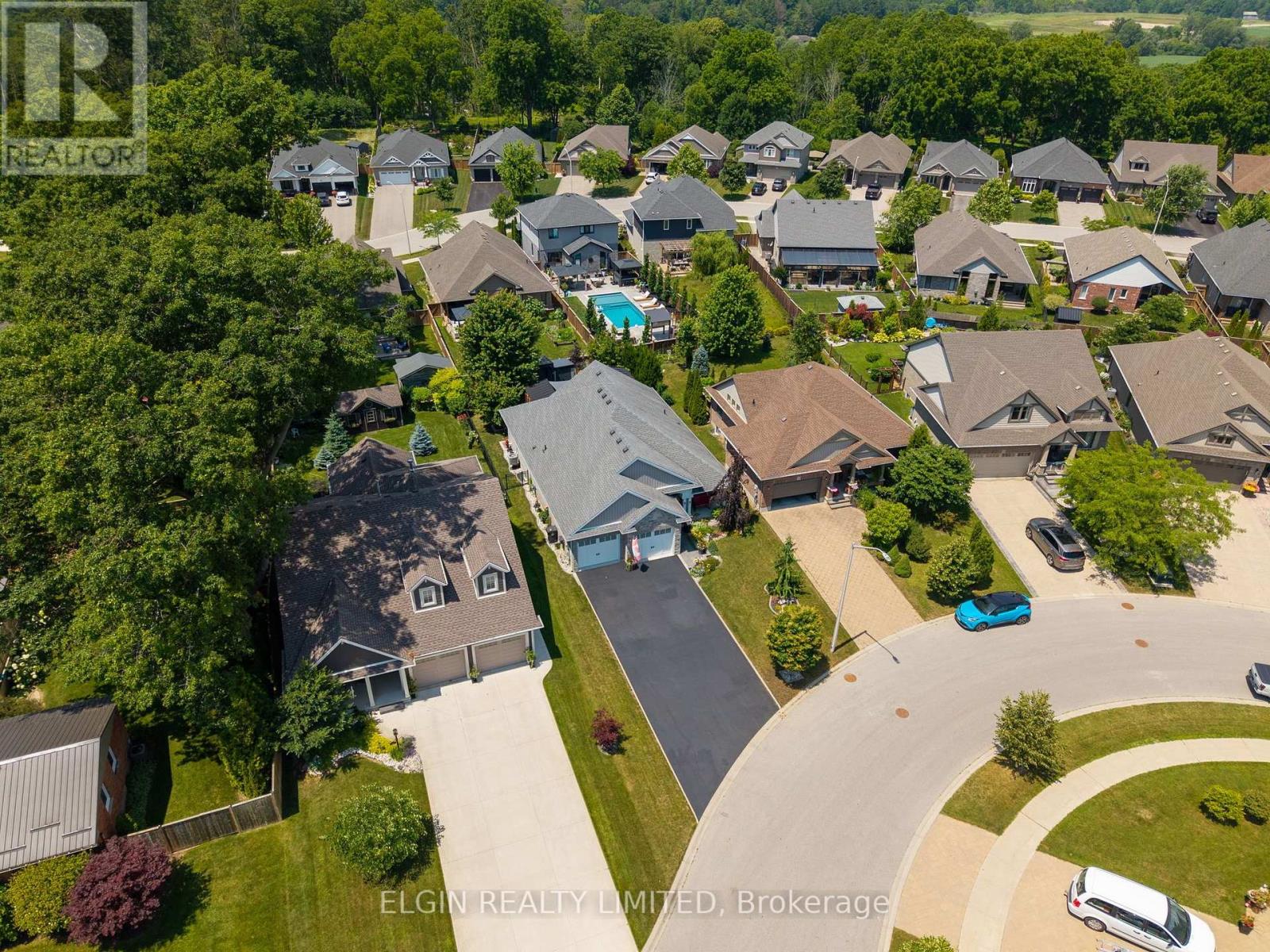 392 LARRY STREET - Image 41