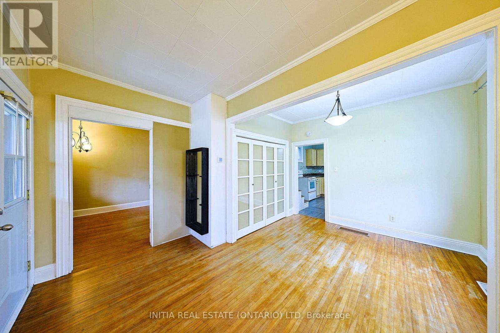 221 BRIGHT STREET - Image 12