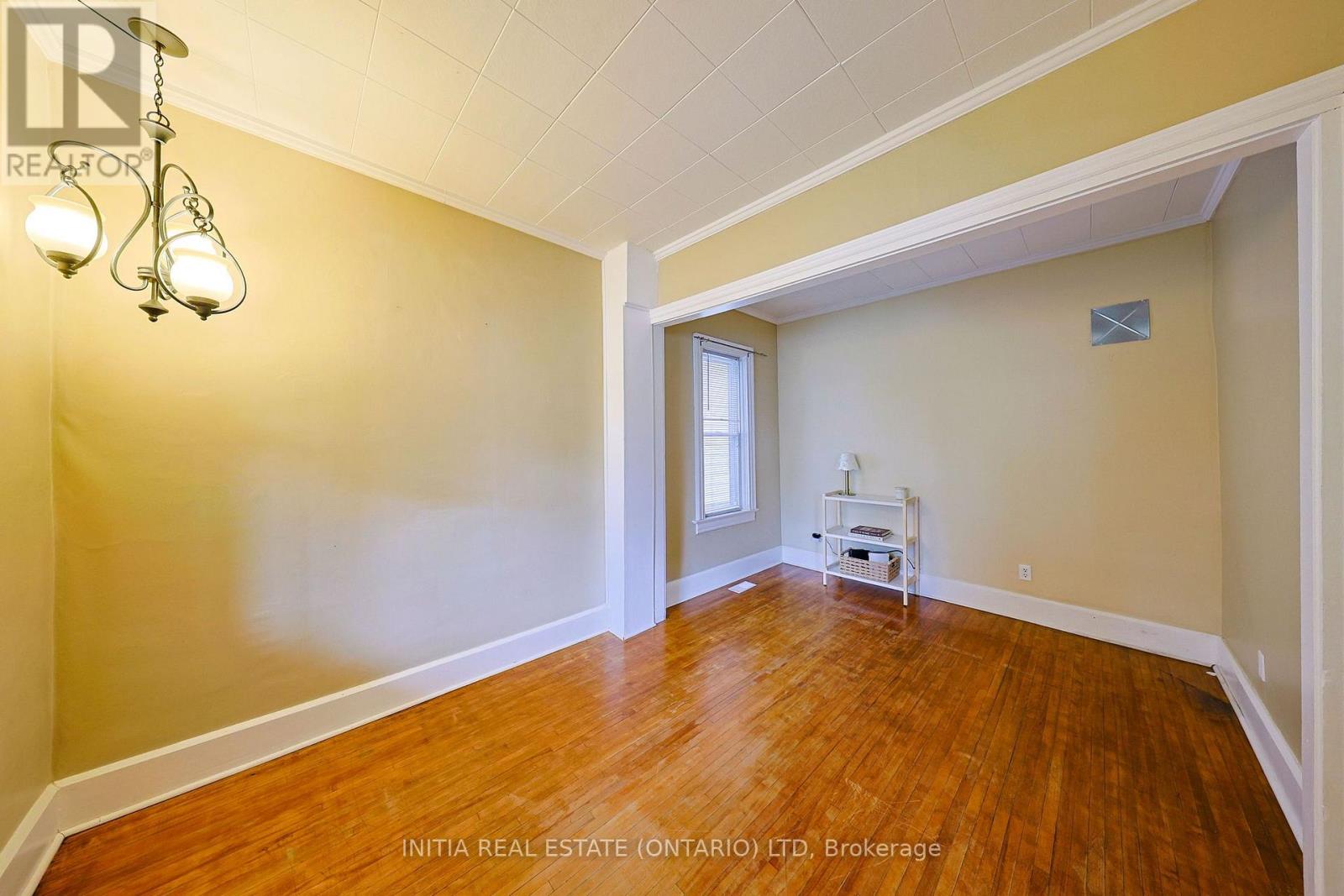 221 BRIGHT STREET - 17