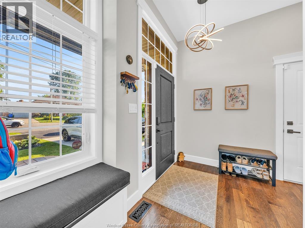 240 OLD TECUMSEH ROAD - 10