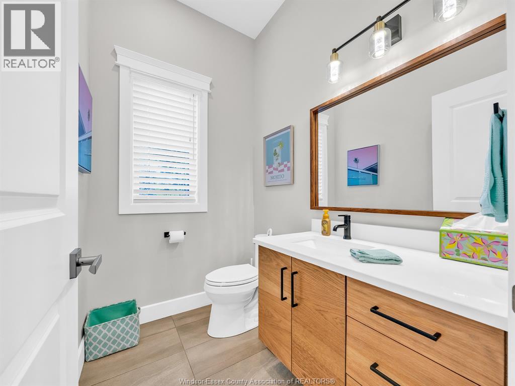 240 OLD TECUMSEH ROAD - 11