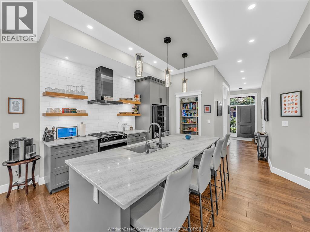240 OLD TECUMSEH ROAD - 13