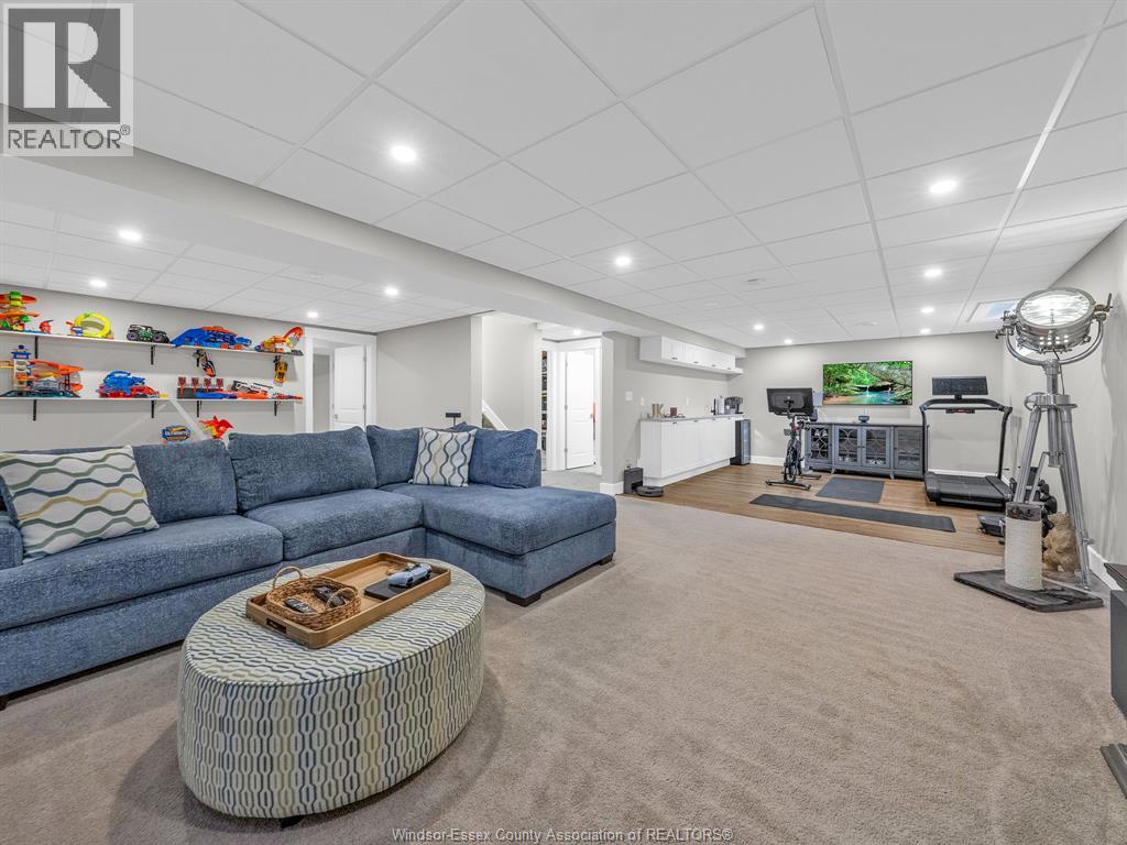 240 OLD TECUMSEH ROAD - Image 40