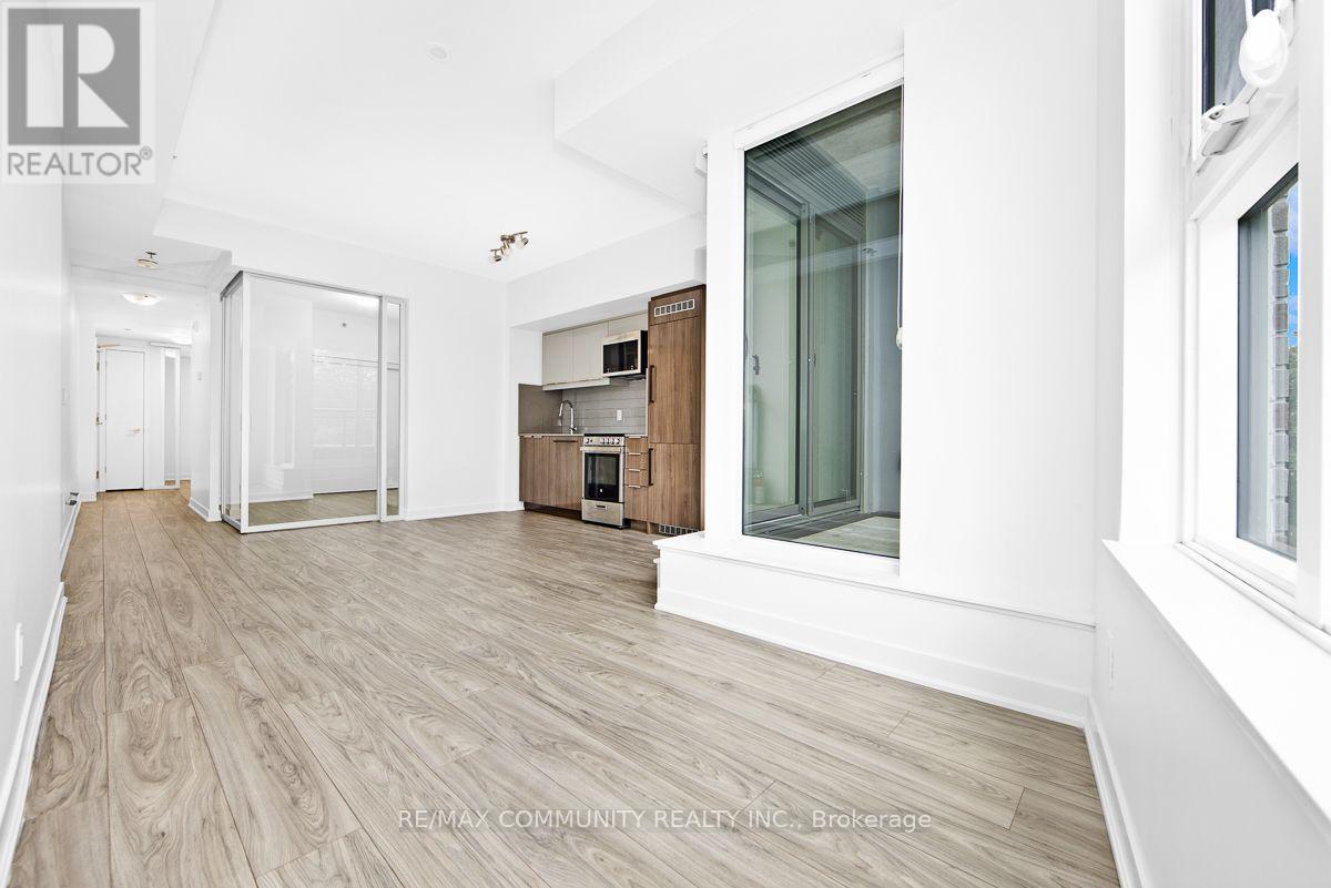 #320 90 GLEN EVEREST ROAD - 7
