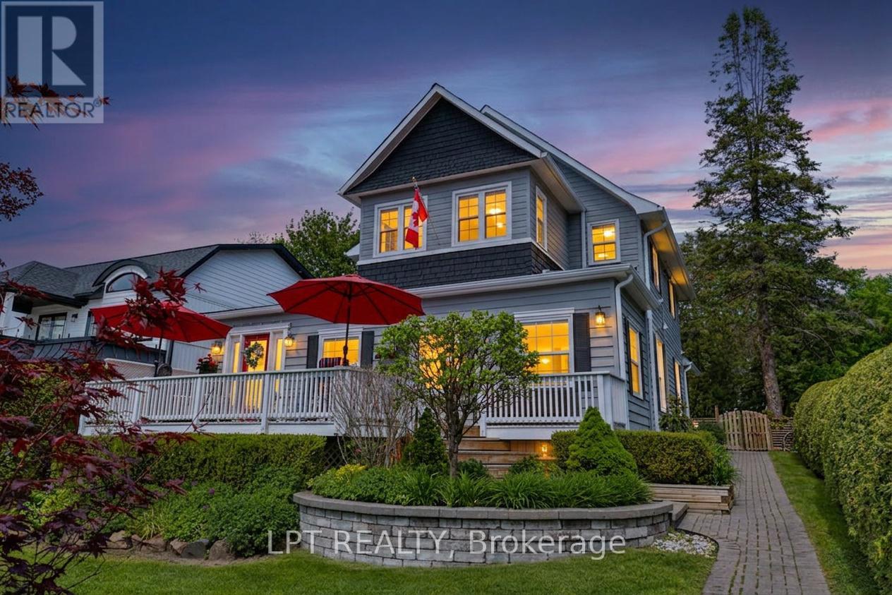 145 LAKE DRIVE N - 4