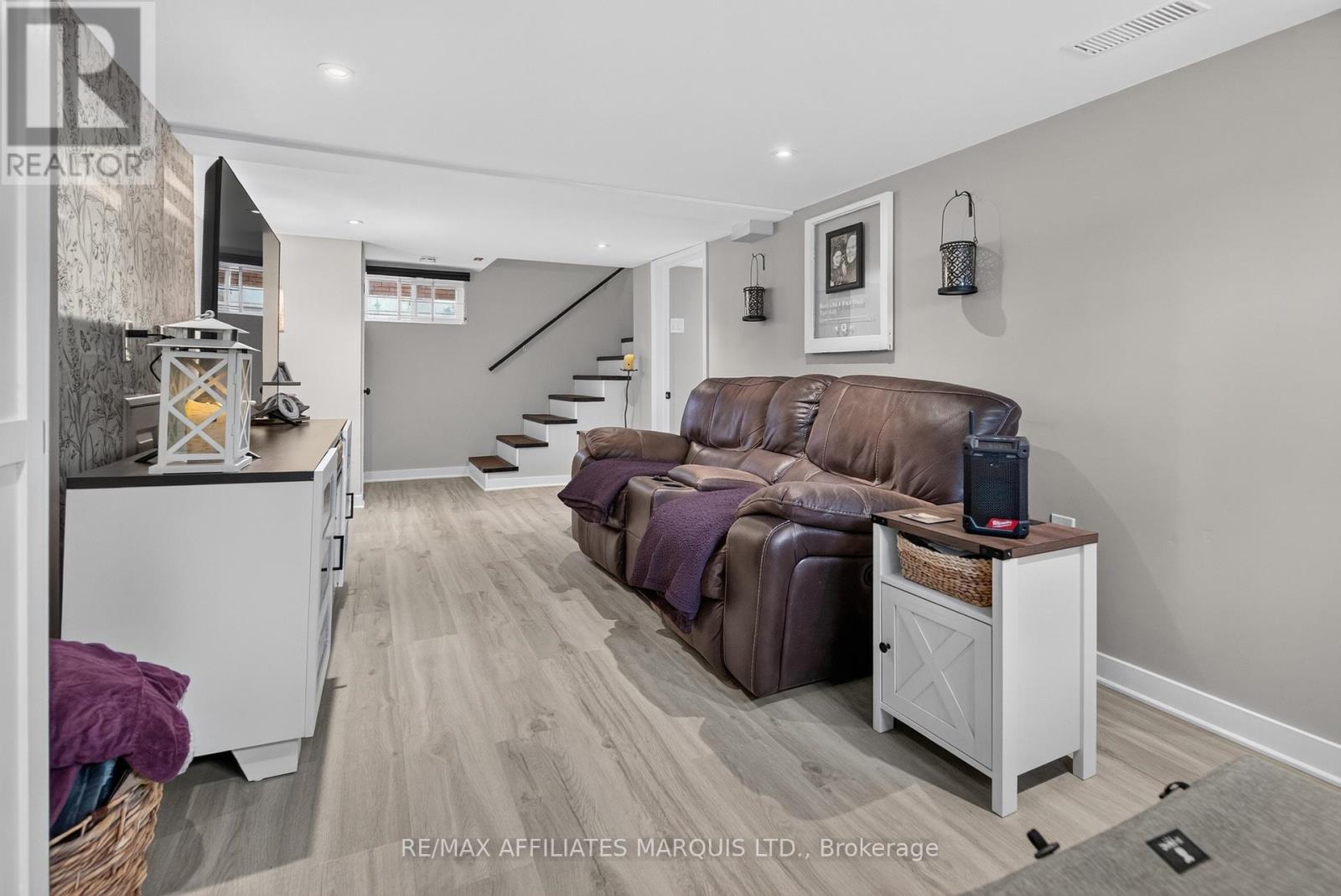 412 YORK STREET - Image 35