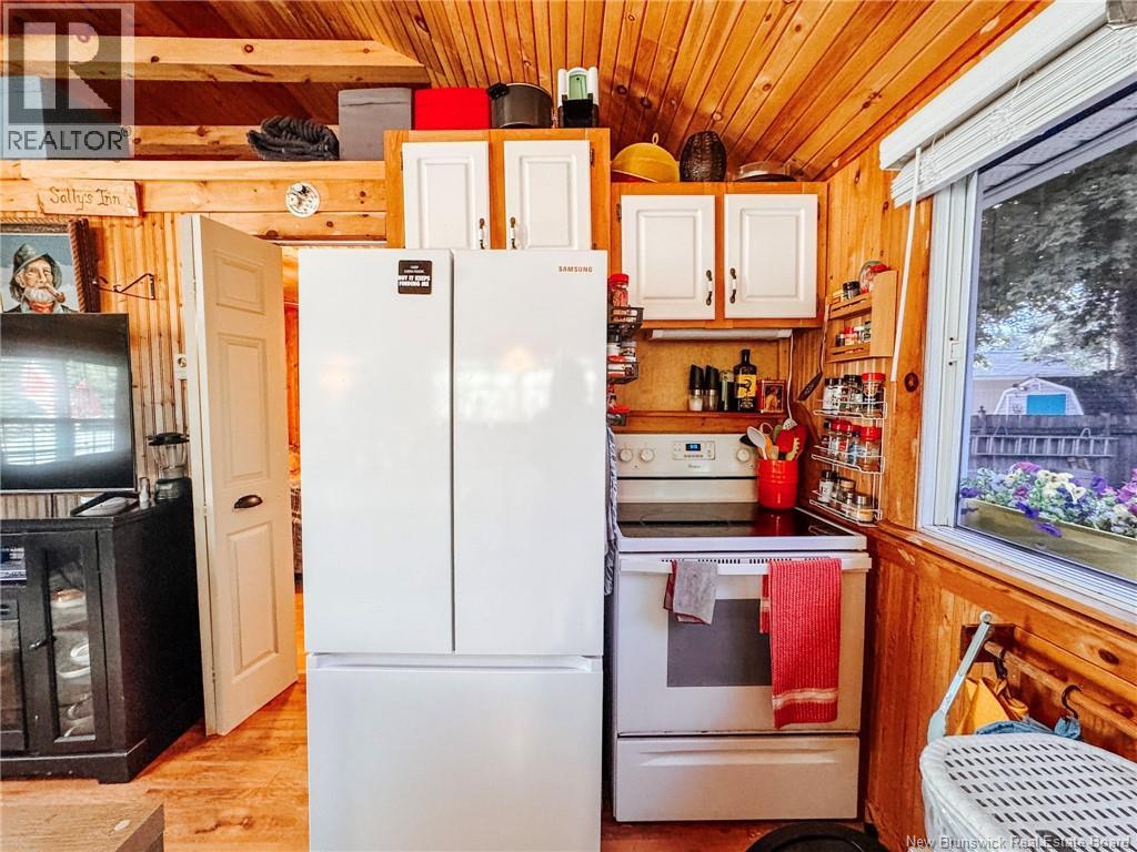 114 Irwin's Point Road - 6