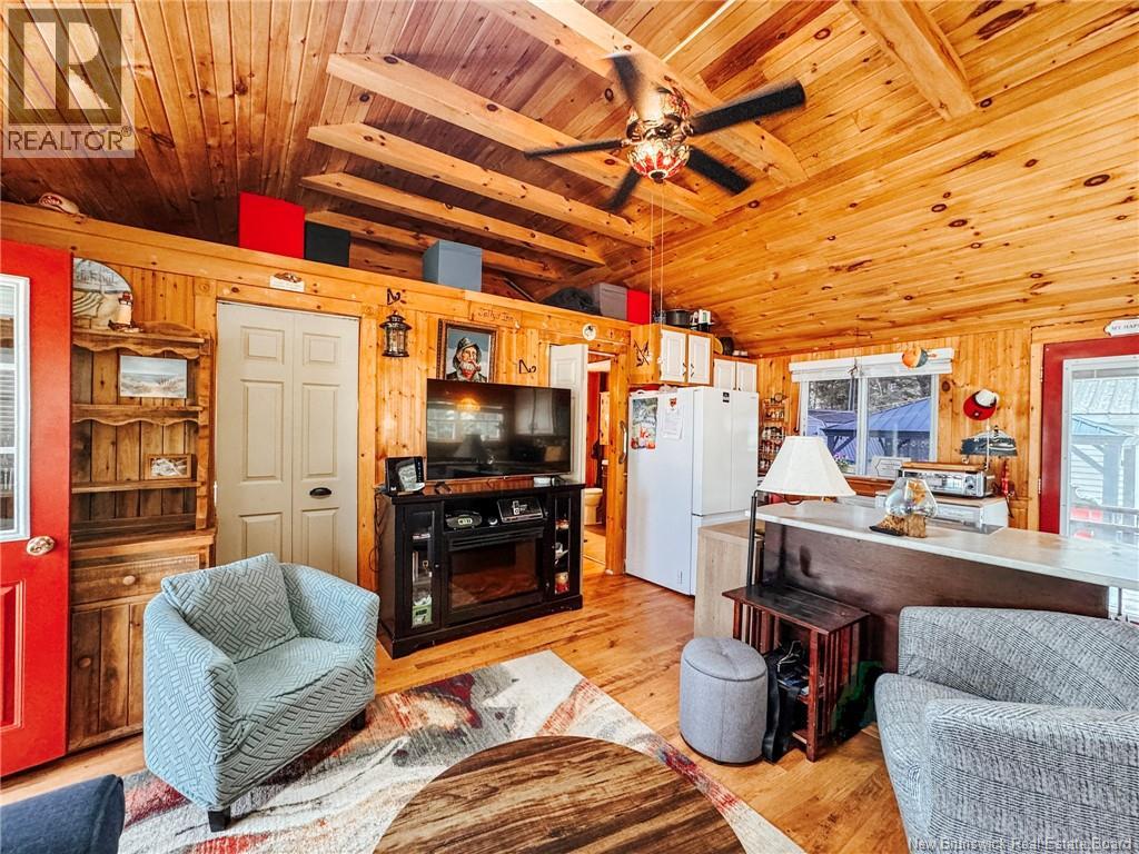 114 Irwin's Point Road - 10