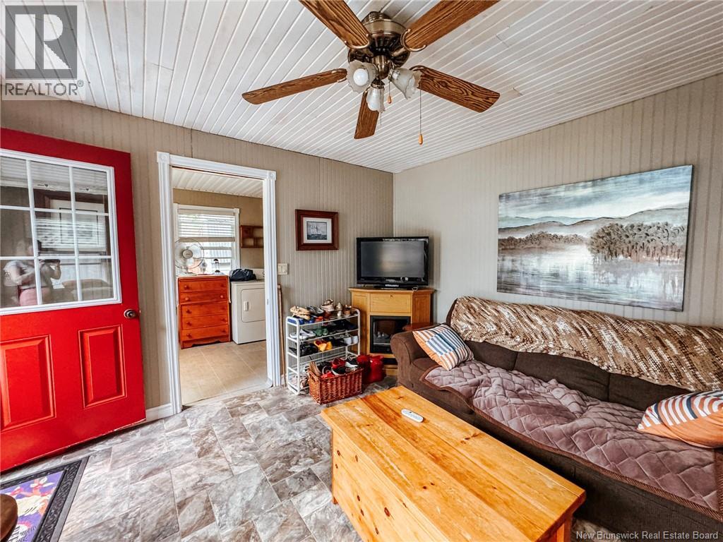 114 Irwin's Point Road - 22