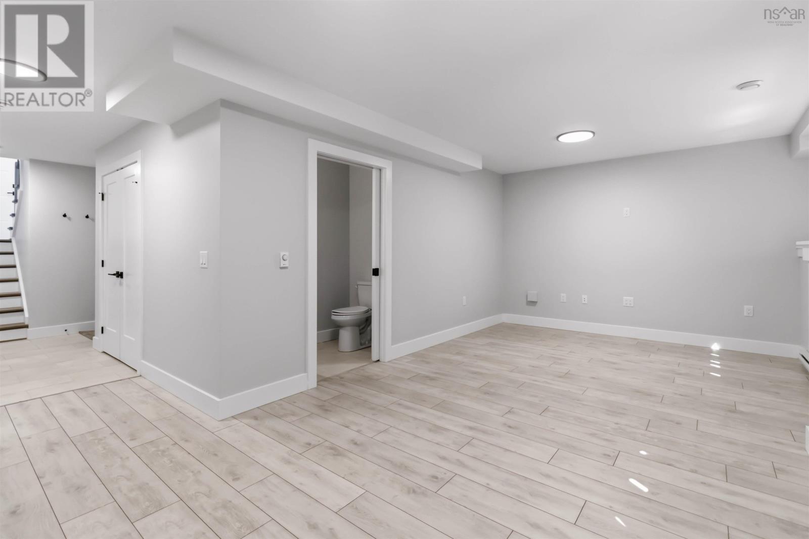 16 Glenn Drive - 30