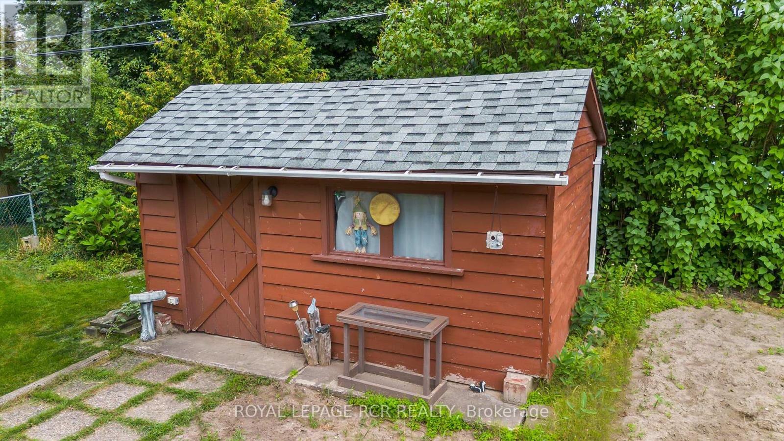 89 TOWN LINE - Image 42