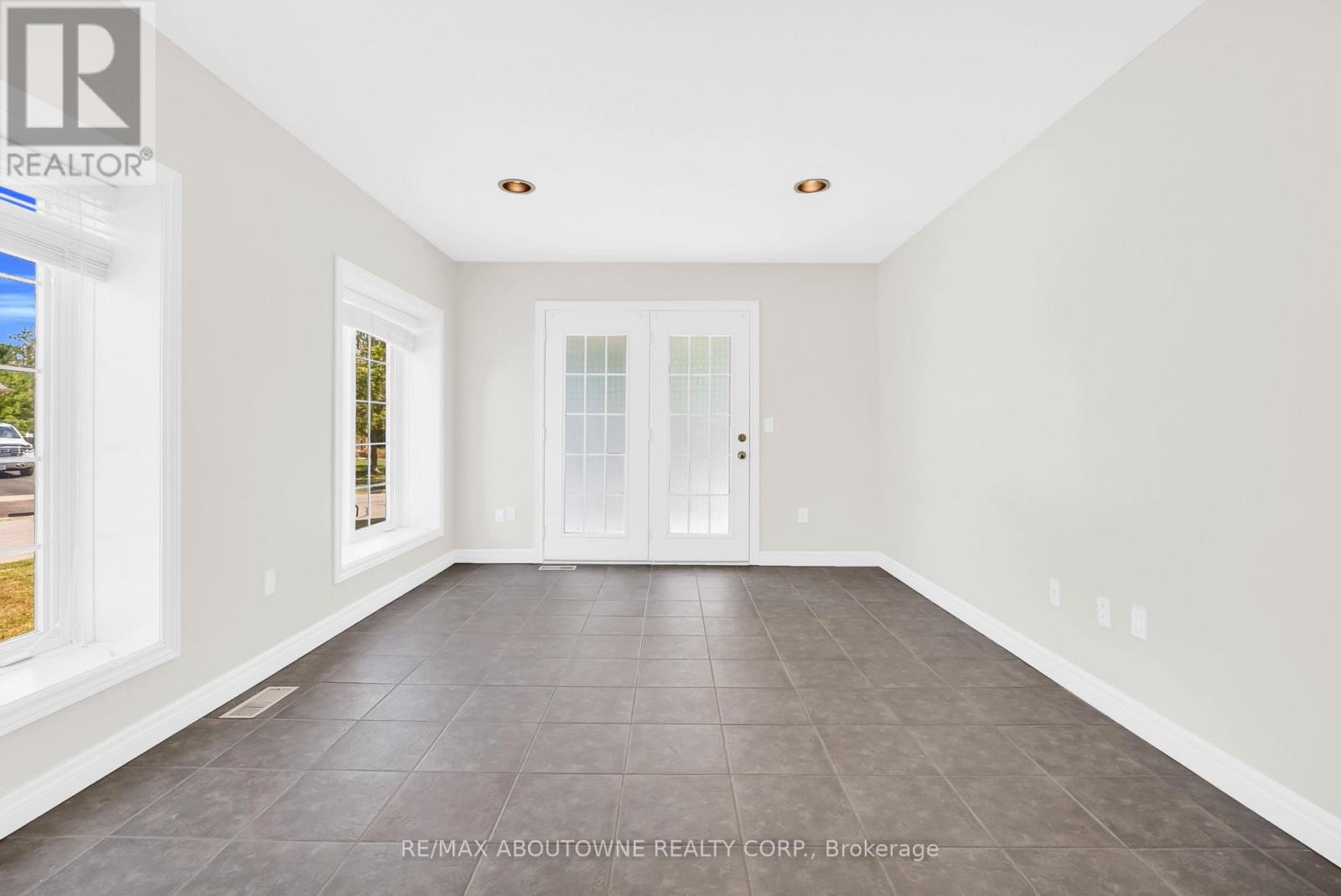 18 HANEY DRIVE - Image 12