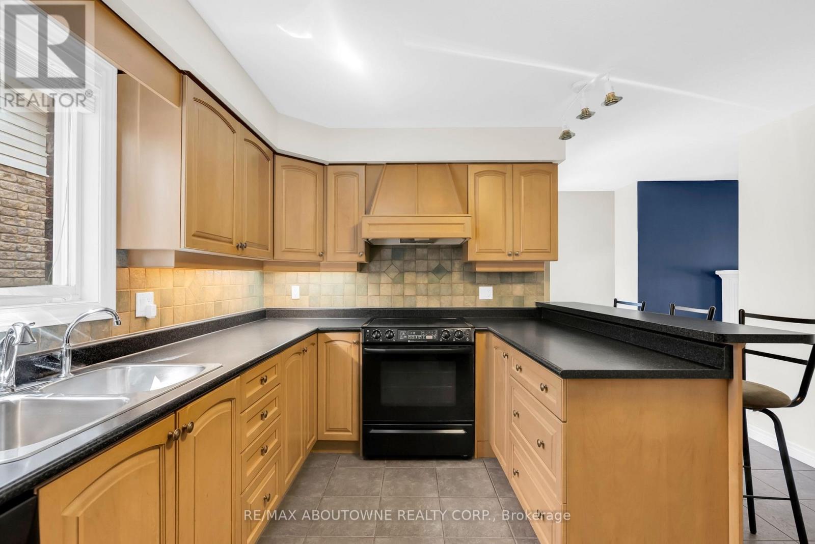 18 HANEY DRIVE - Image 21