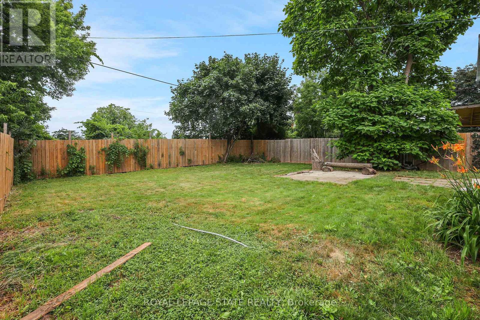 6 LINCOLN AVENUE - 28