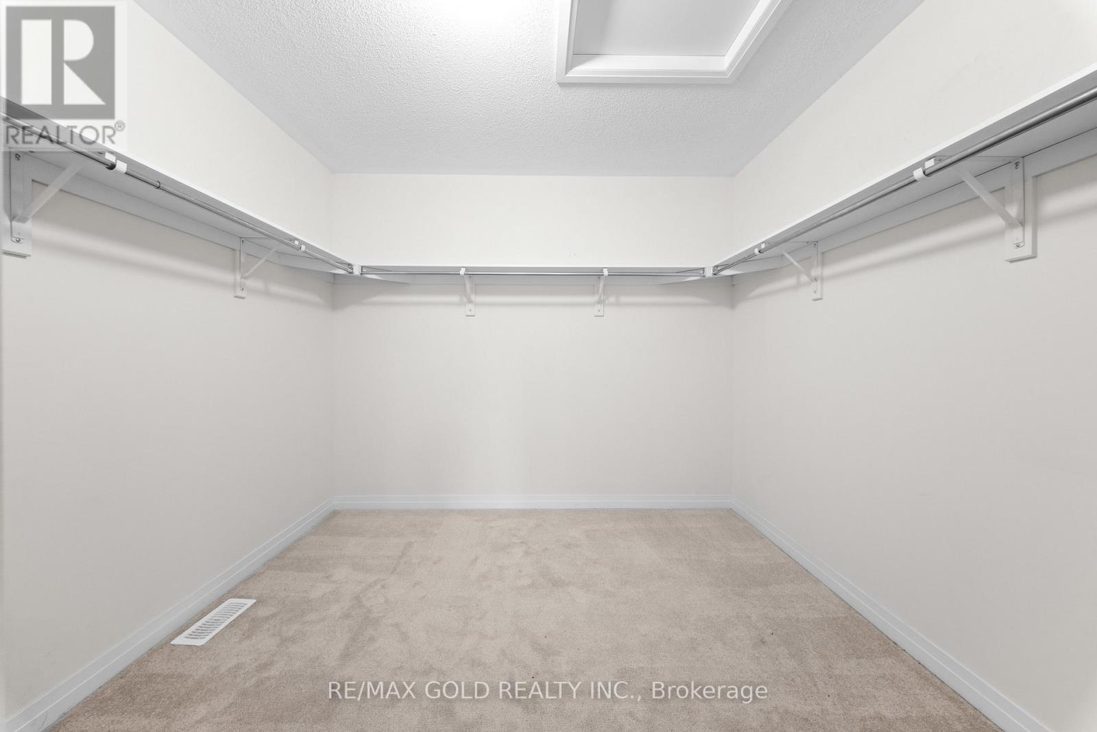 27 SPIERS ROAD - Image 32