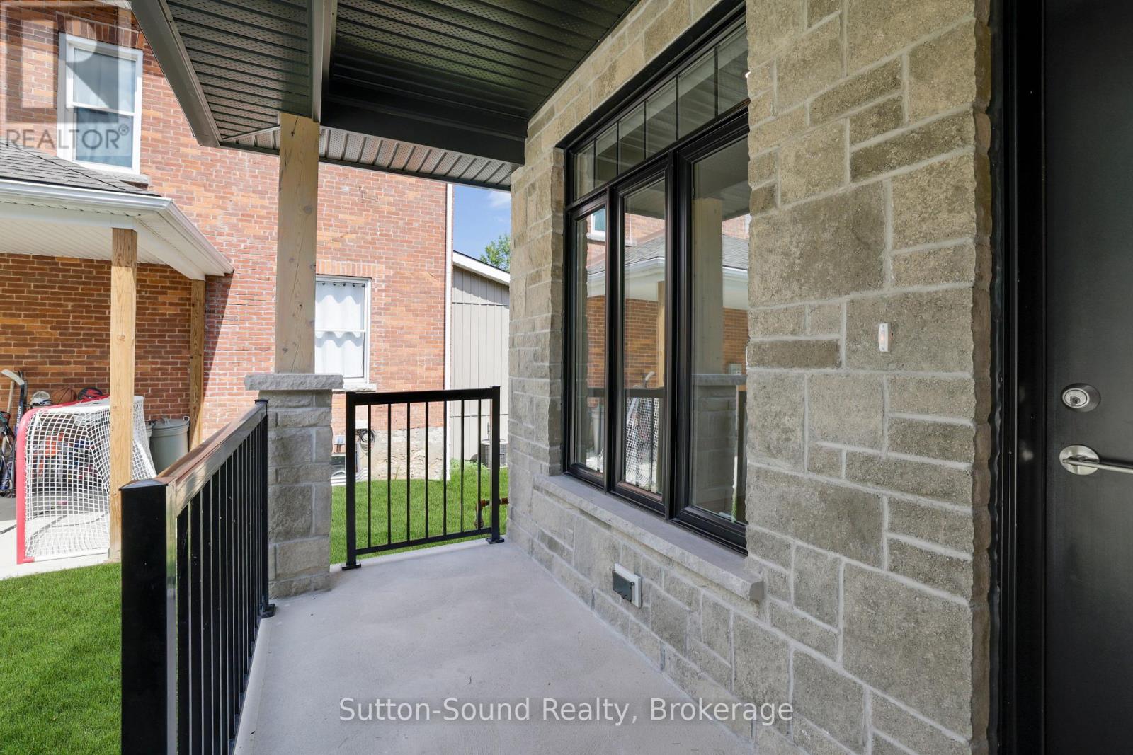 1815 5TH AVENUE W - Image 3