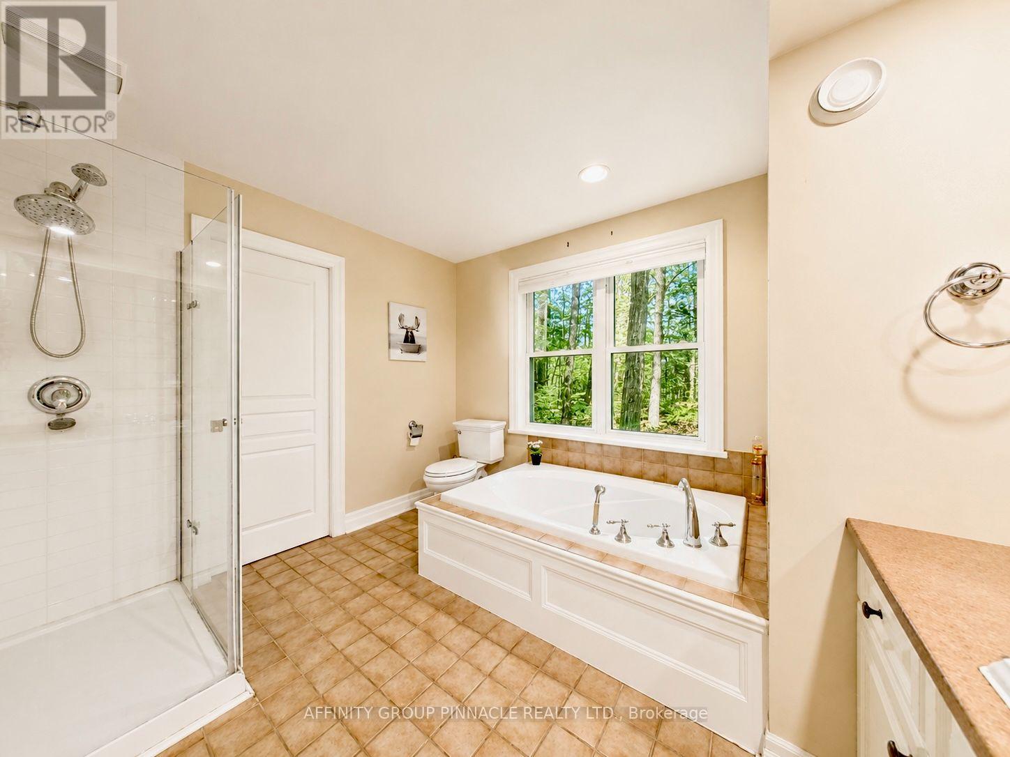 38 WESTVIEW DRIVE - 24
