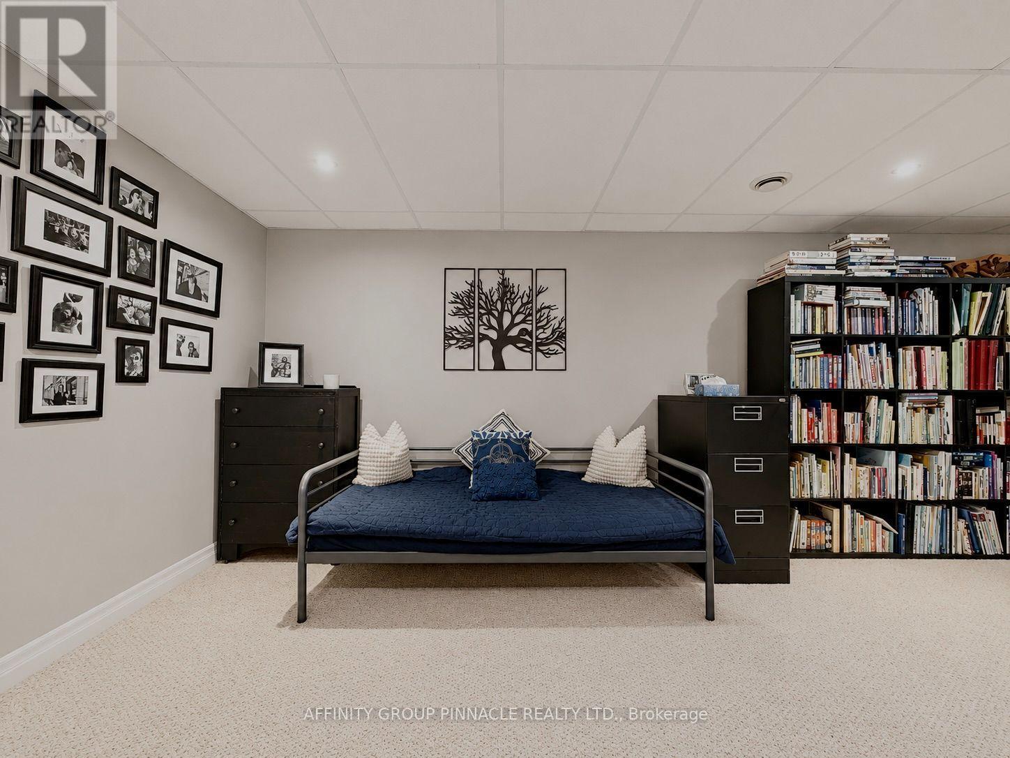 38 WESTVIEW DRIVE - 30
