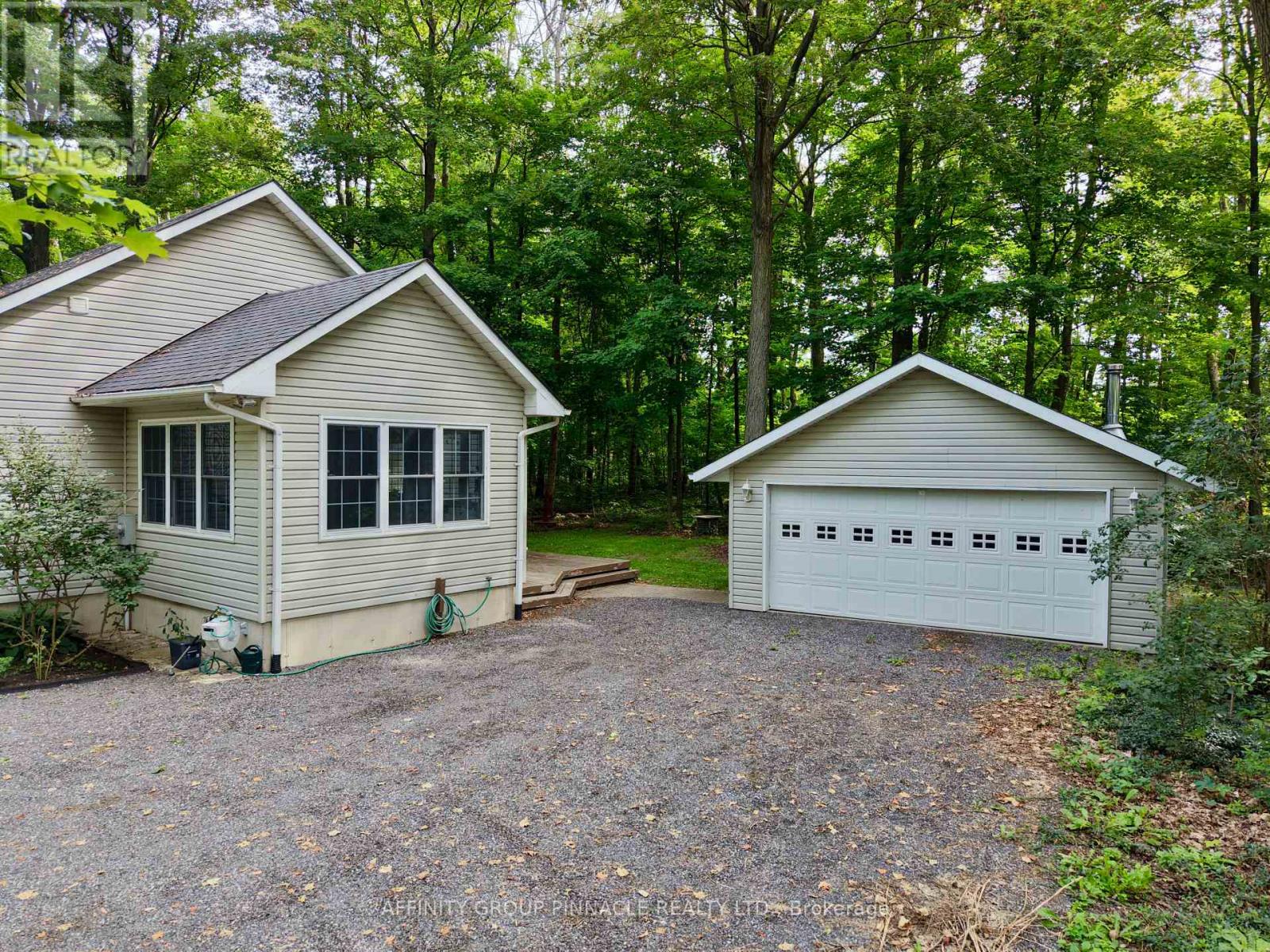 38 WESTVIEW DRIVE - Image 7