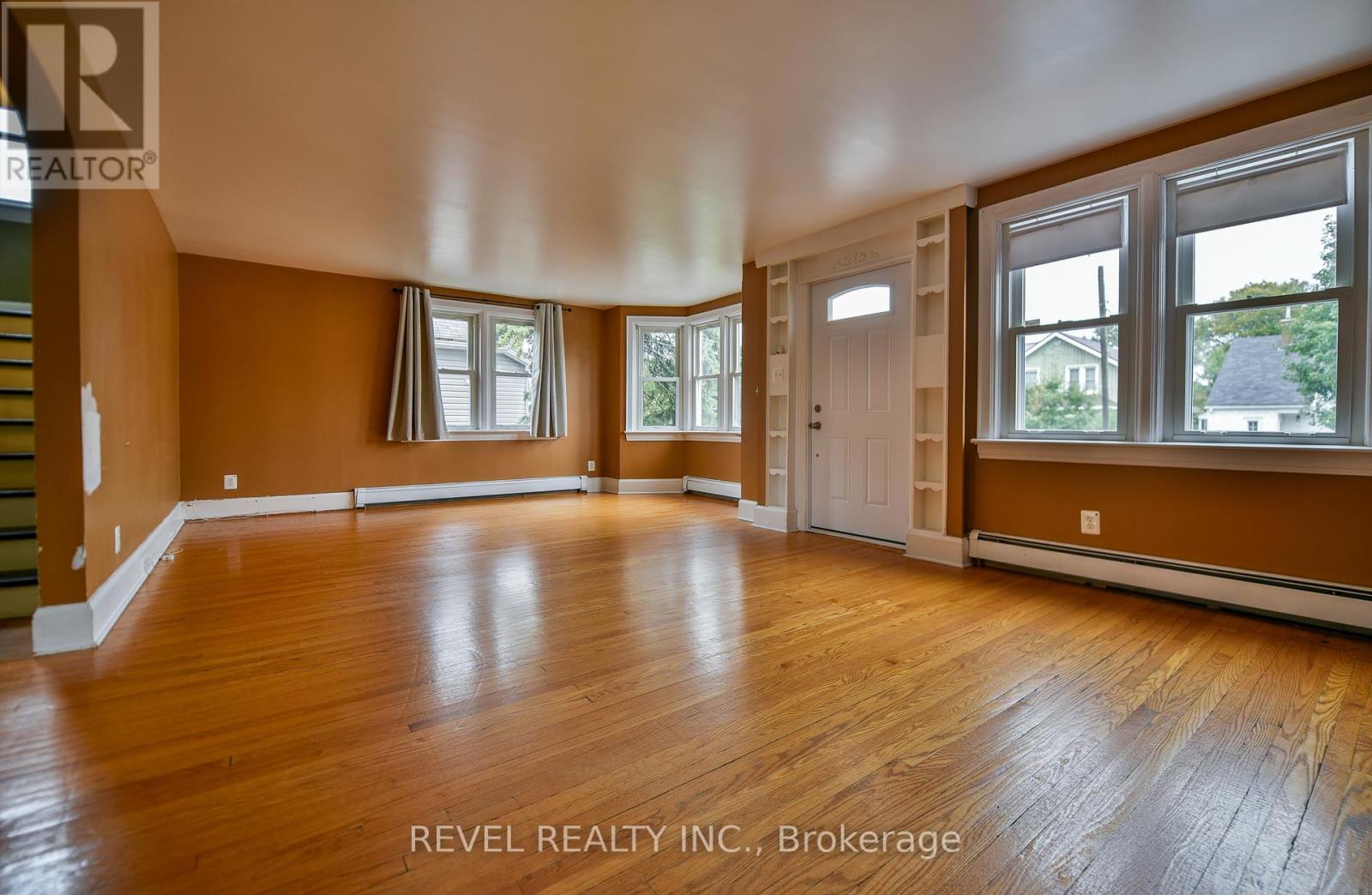 392 PATRICIA BOULEVARD - Image 8