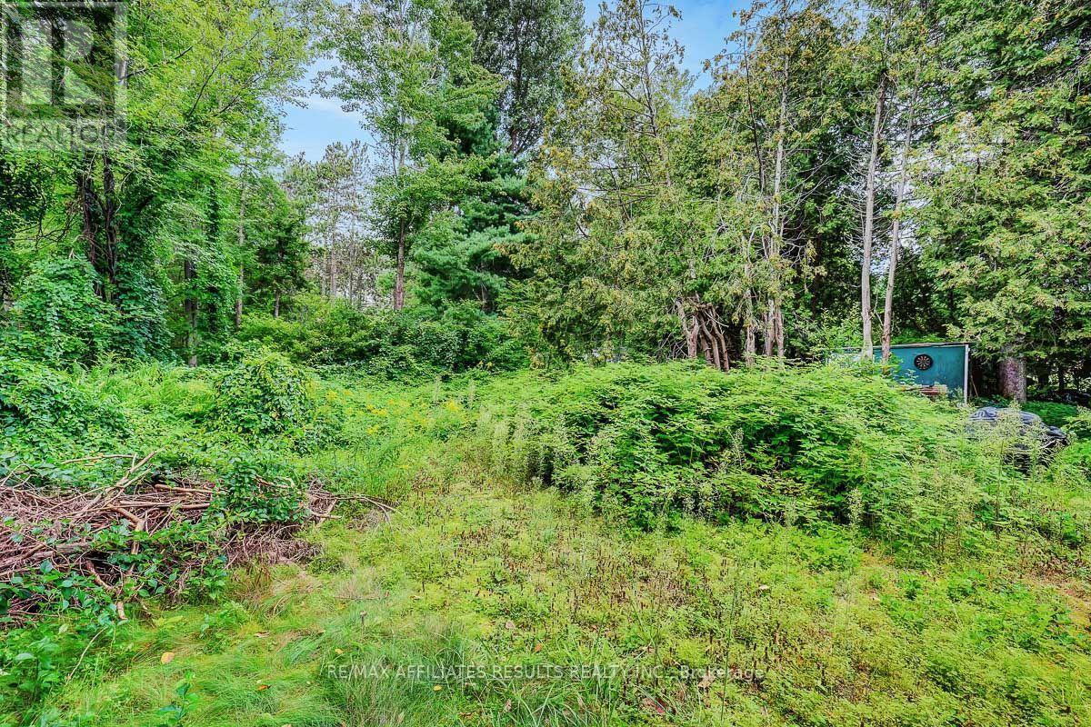3326 LEROY STREET - Image 22