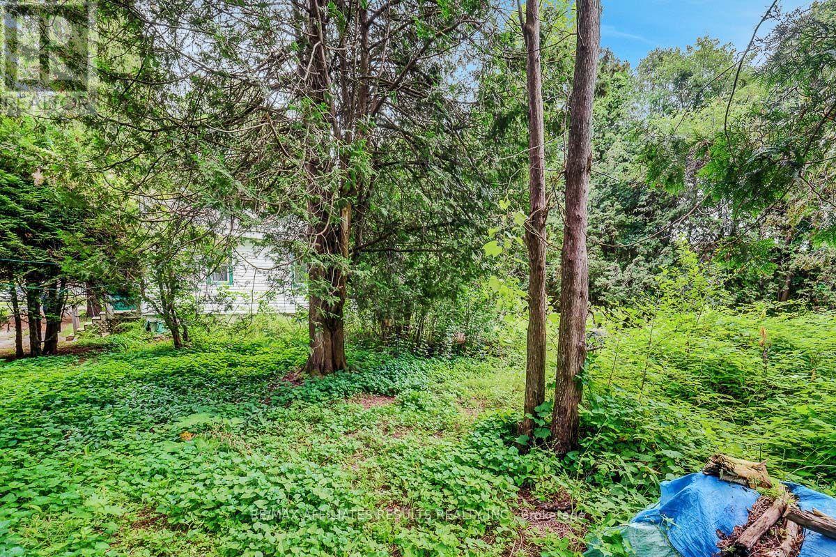 3326 LEROY STREET - Image 24