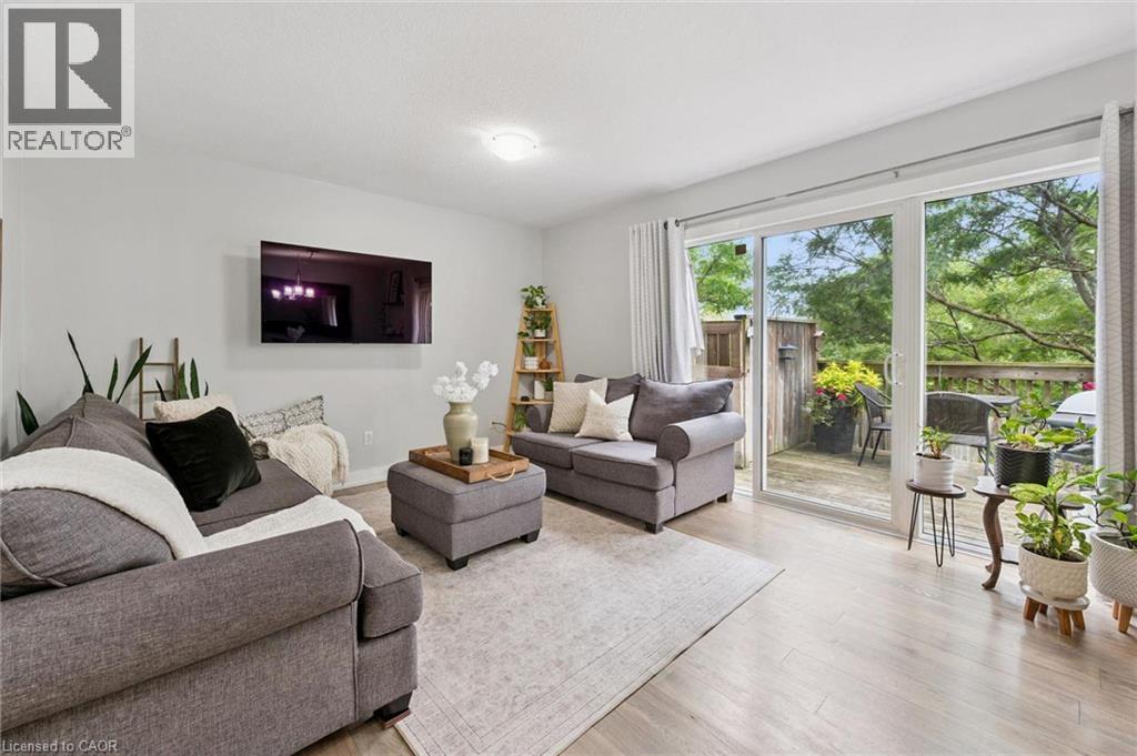 #21 31 SCHRODER Crescent - 4