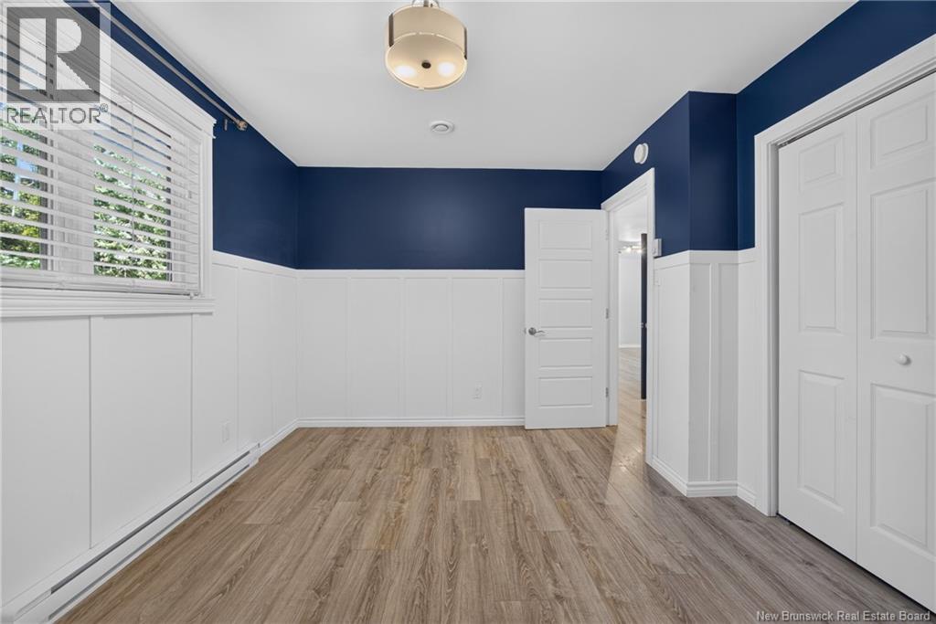 880 Glengarry Place - Image 14