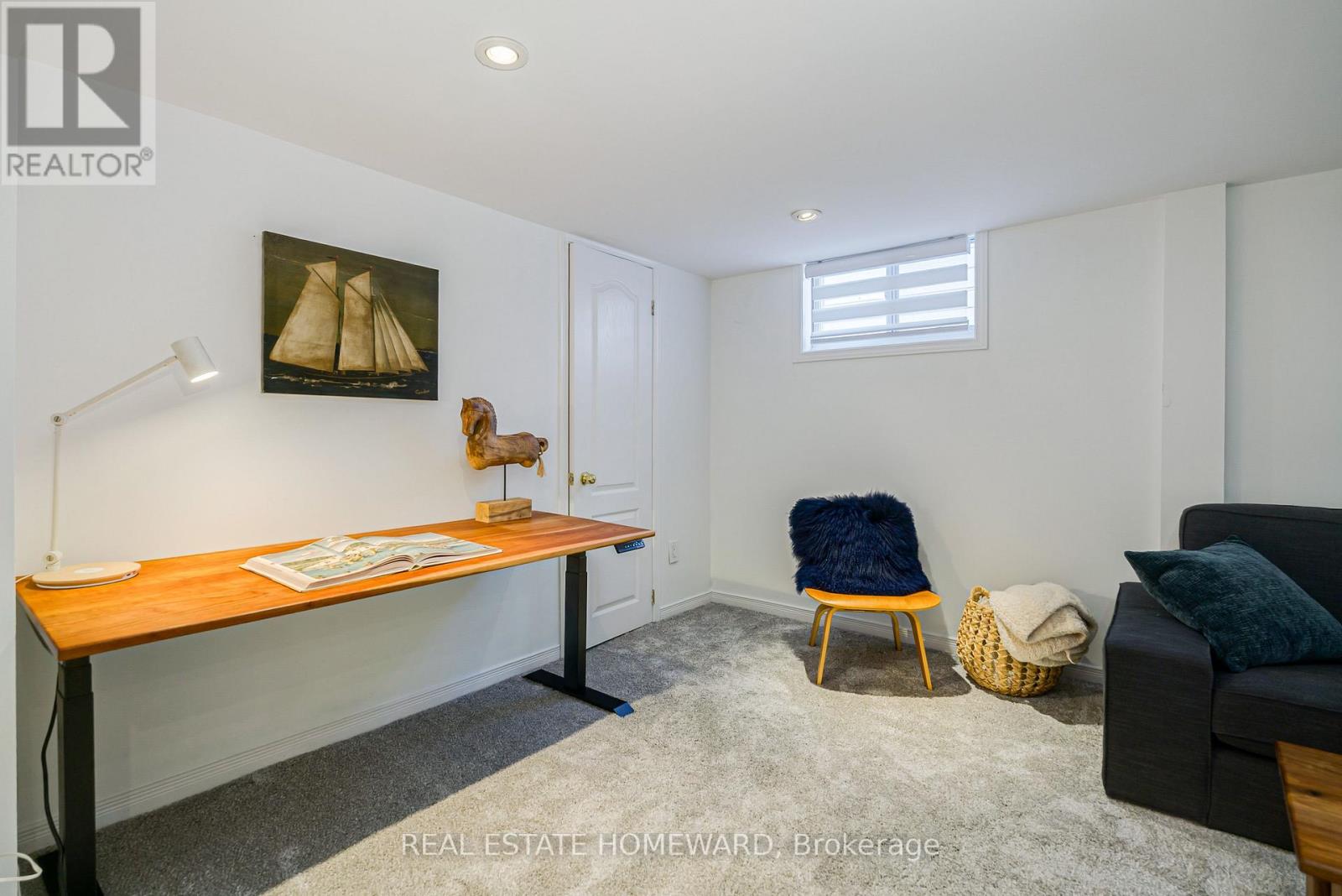 35 MEMORIAL PARK AVENUE - 14