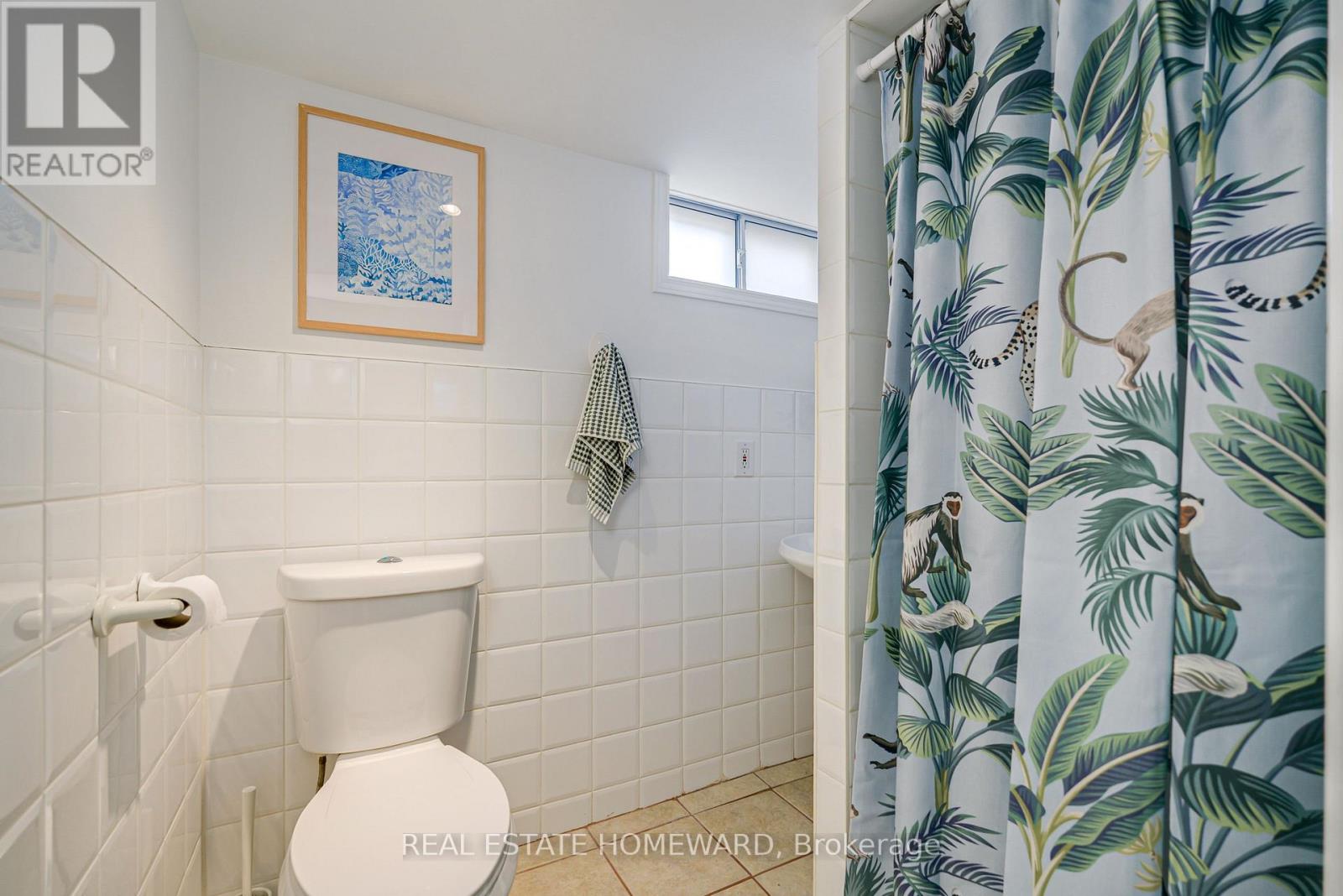 35 MEMORIAL PARK AVENUE - 19