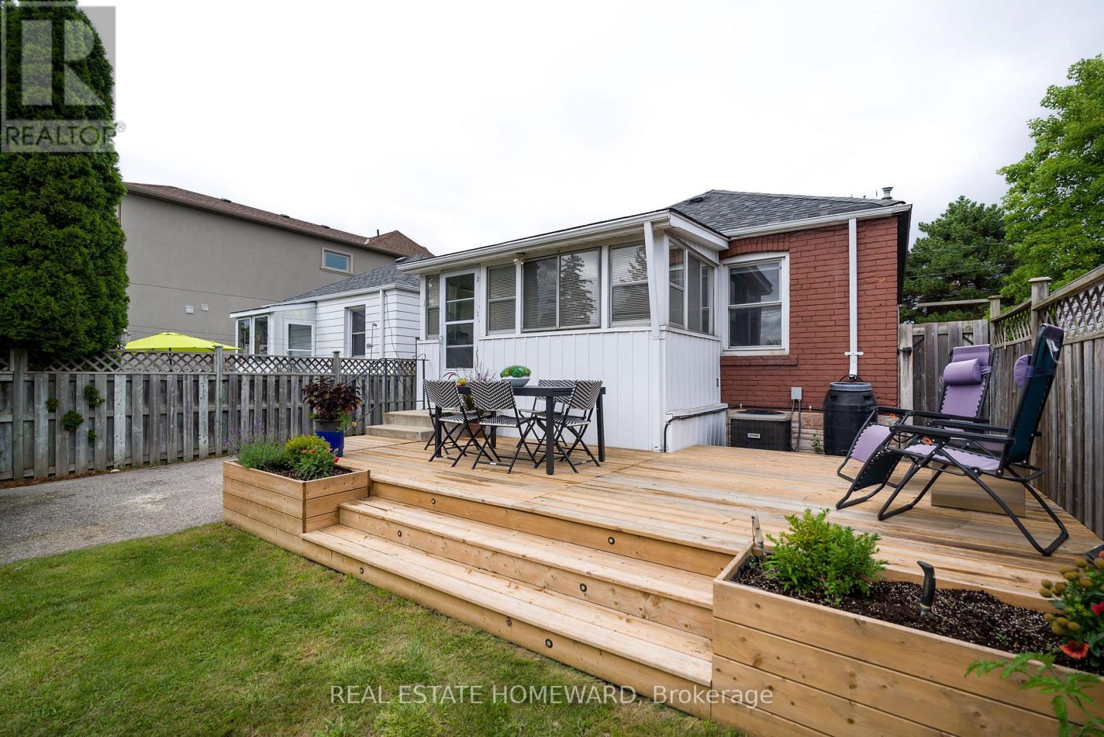 35 MEMORIAL PARK AVENUE - 22