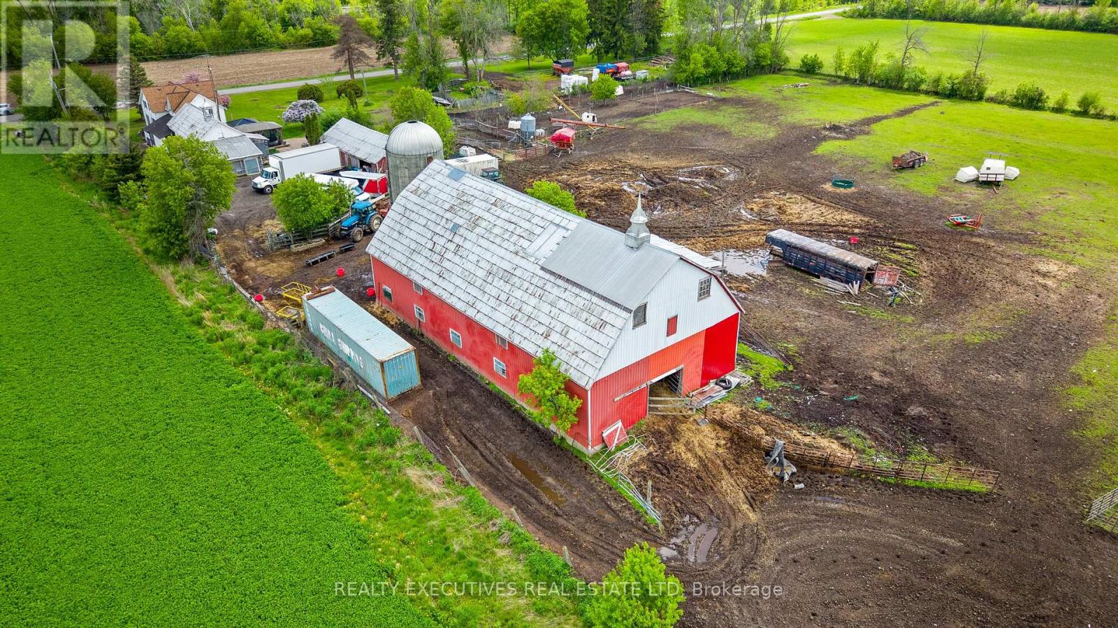 12689 RIVER ROAD - Image 36