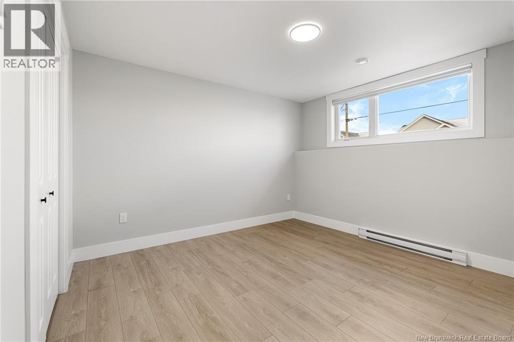 24 Violet Street - Image 18