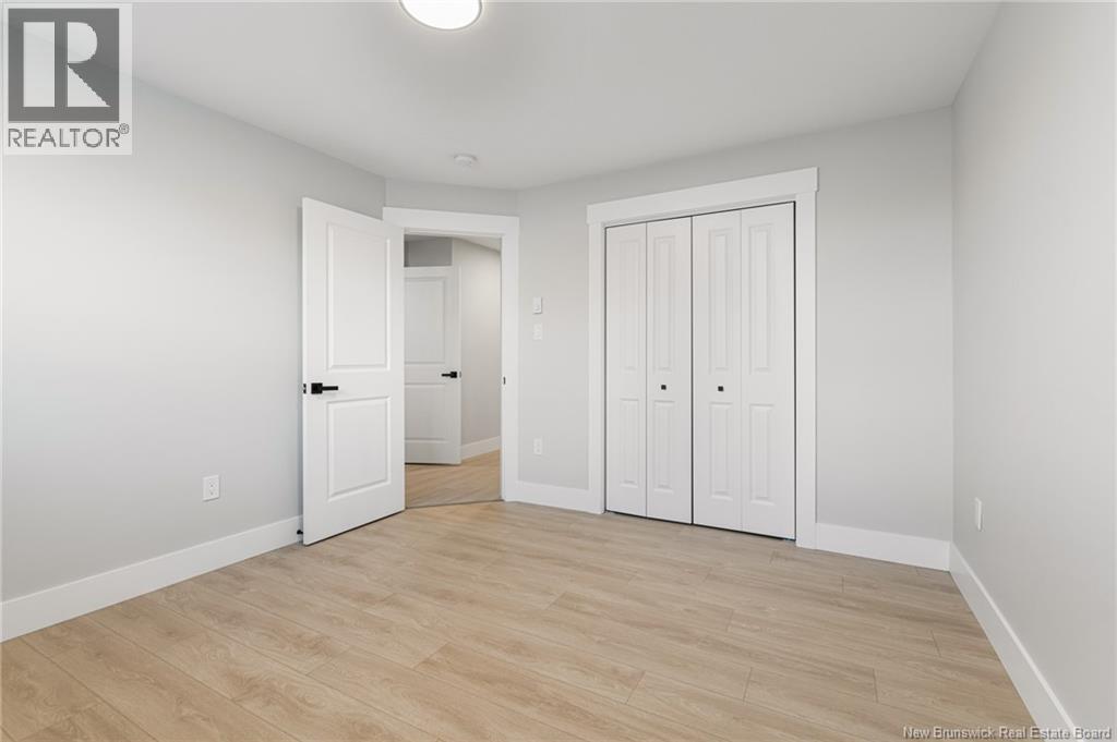 24 Violet Street - Image 19