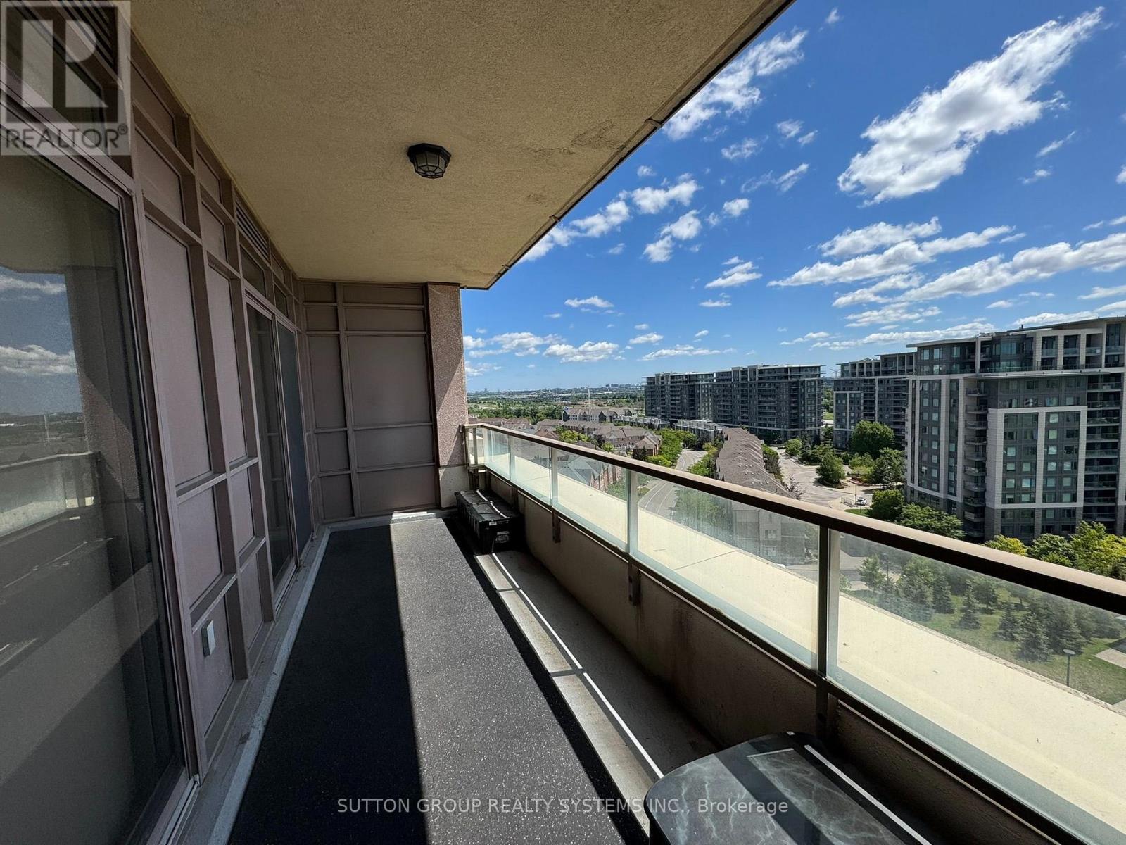 #LPH5 39 GALLERIA PARKWAY - 15