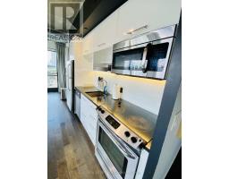 817 - 51 Trolley Crescent, Toronto, ON M5A0E9 Photo 10
