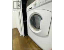 817 - 51 Trolley Crescent, Toronto, ON M5A0E9 Photo 25
