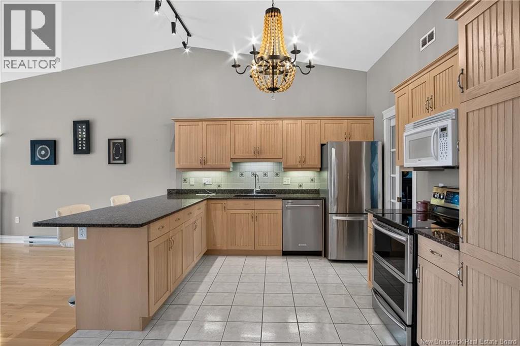 63 Merritt Hill Road - Image 9